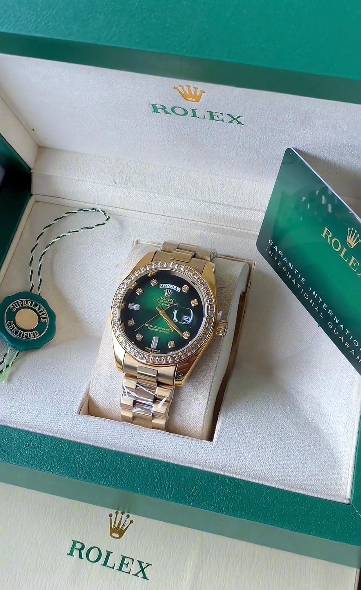 Rol-ex gold 4661