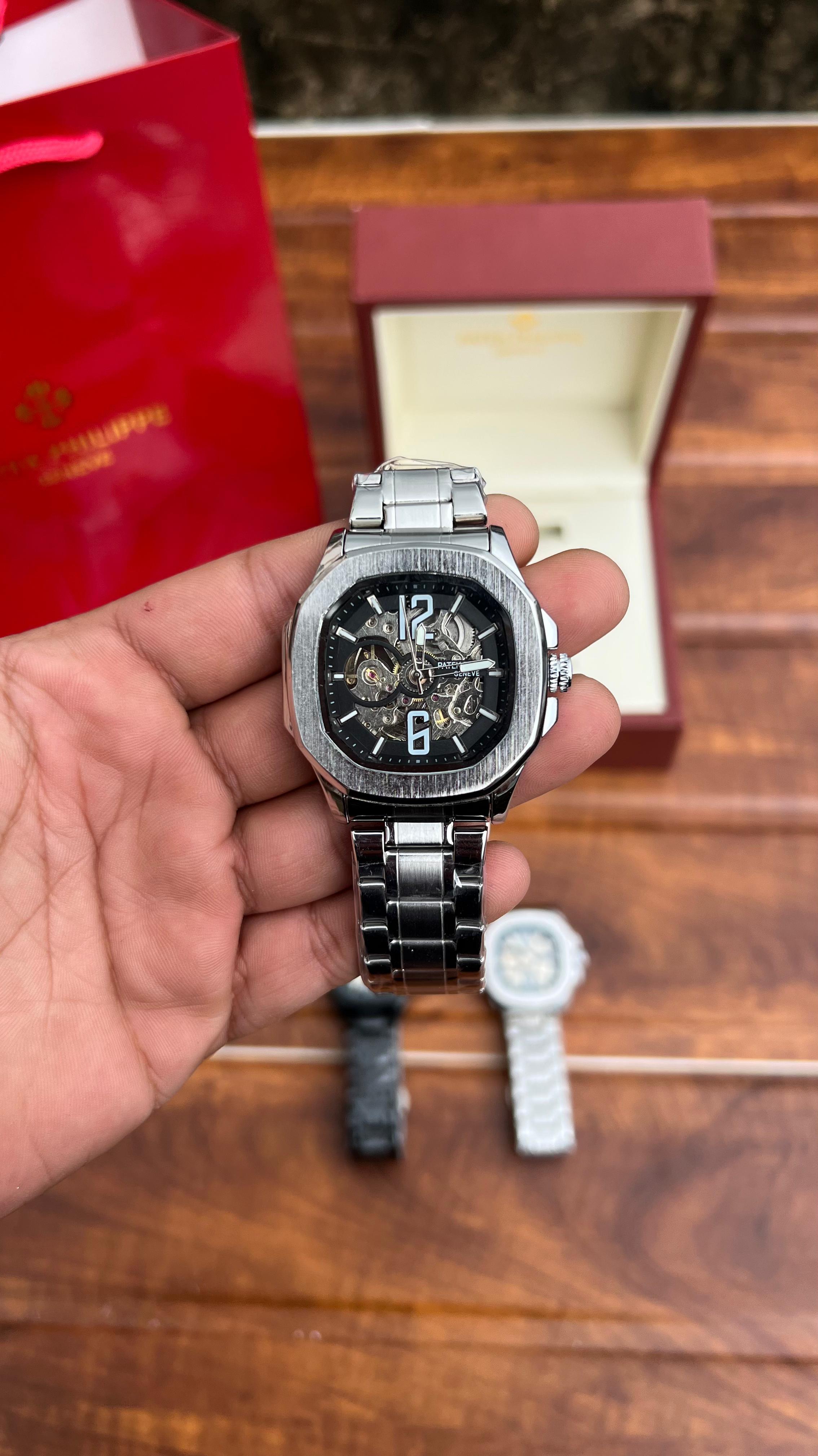 Pate_k Philipp_e Watch 5010