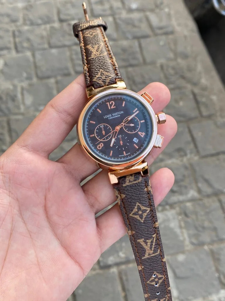 emblematic Tambour